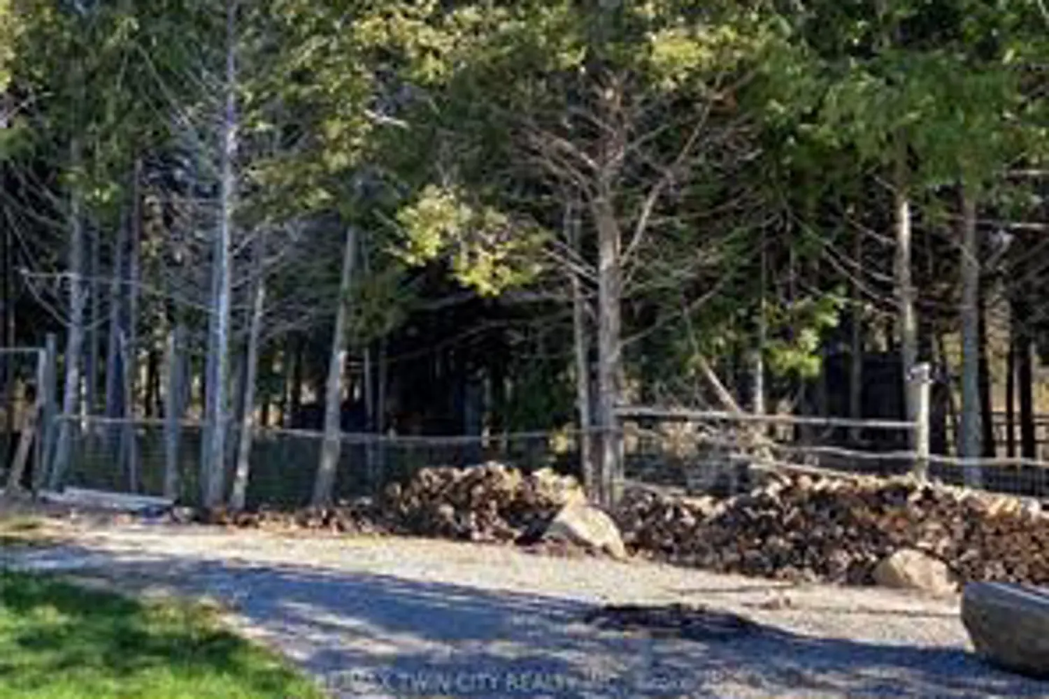 Additional image 2 of 2916 Shannonville Road
