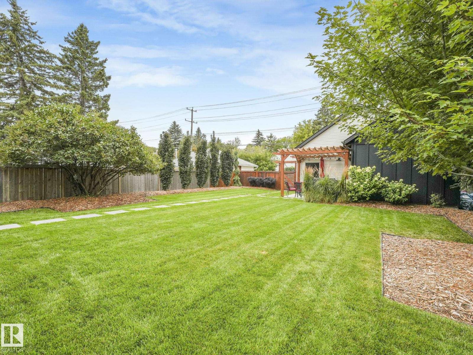 Additional image 5 of 10806 134 Street NW, Edmonton, AB, T5M1H8