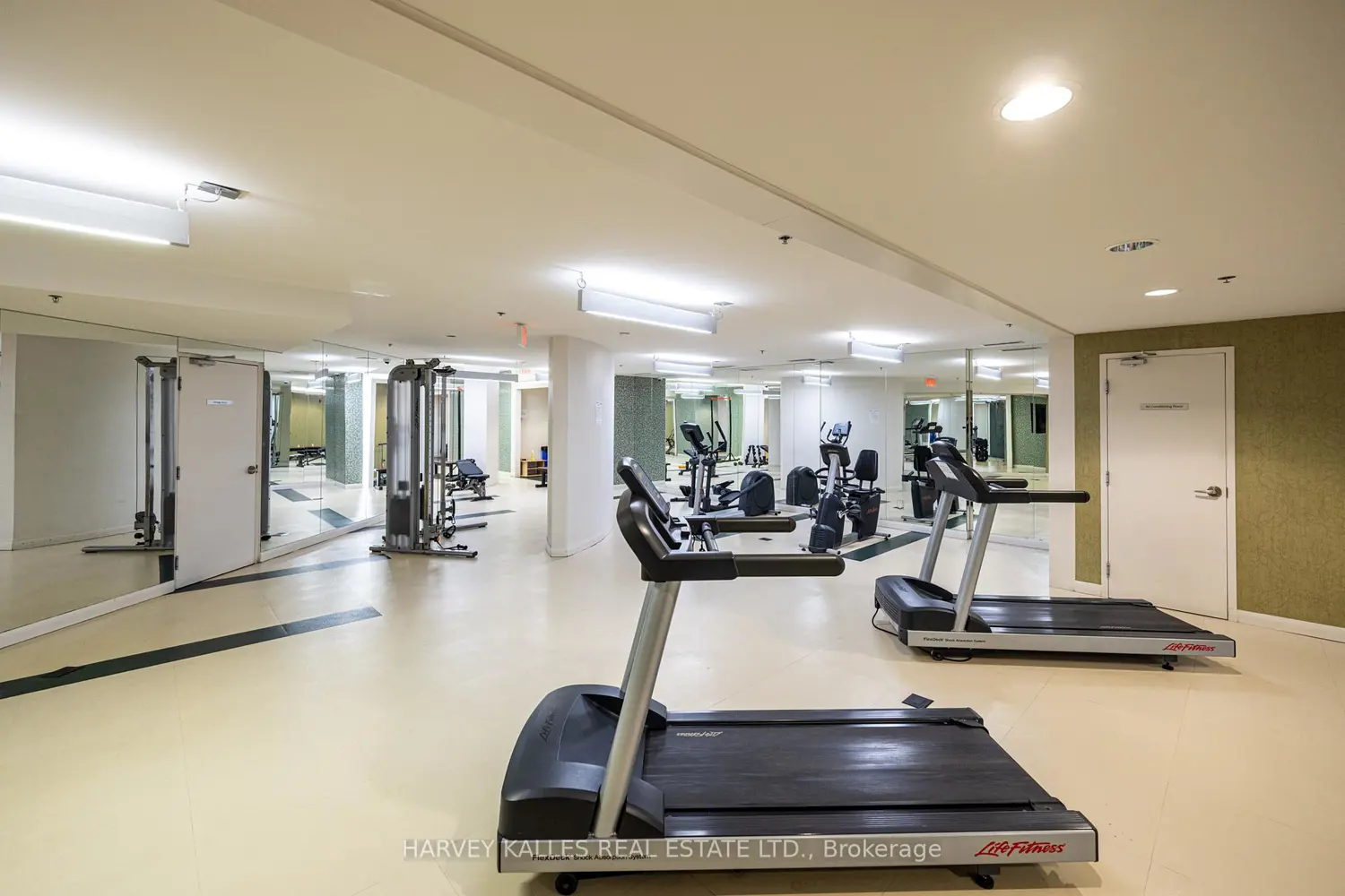 Additional image 18 of 75 Norman Bethune Avenue 317