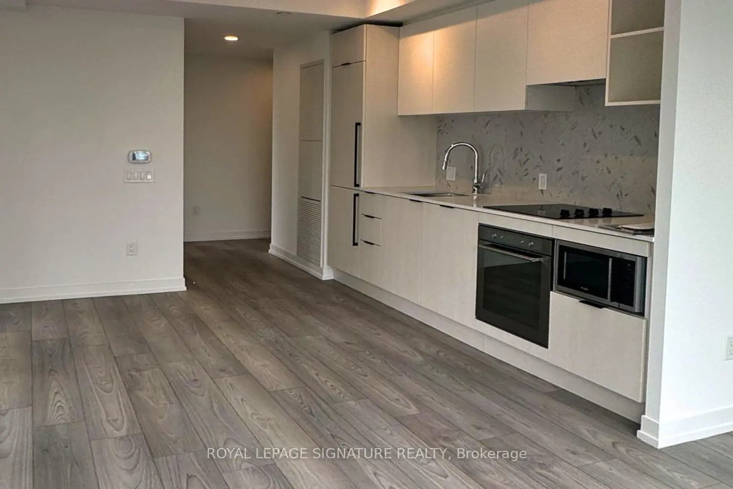 Additional image 7 of 82 Dalhousie Street 3307