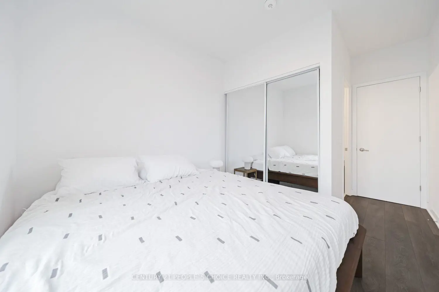 Additional image 15 of 35 Tubman Avenue 323