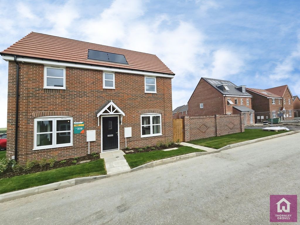 3 bed detached house to rentBlackthorn Grove, Deeside, Flintshire CH5