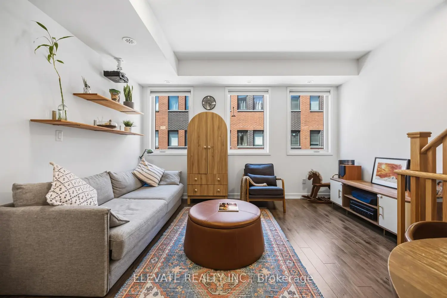 869 Wilson Avenue 43