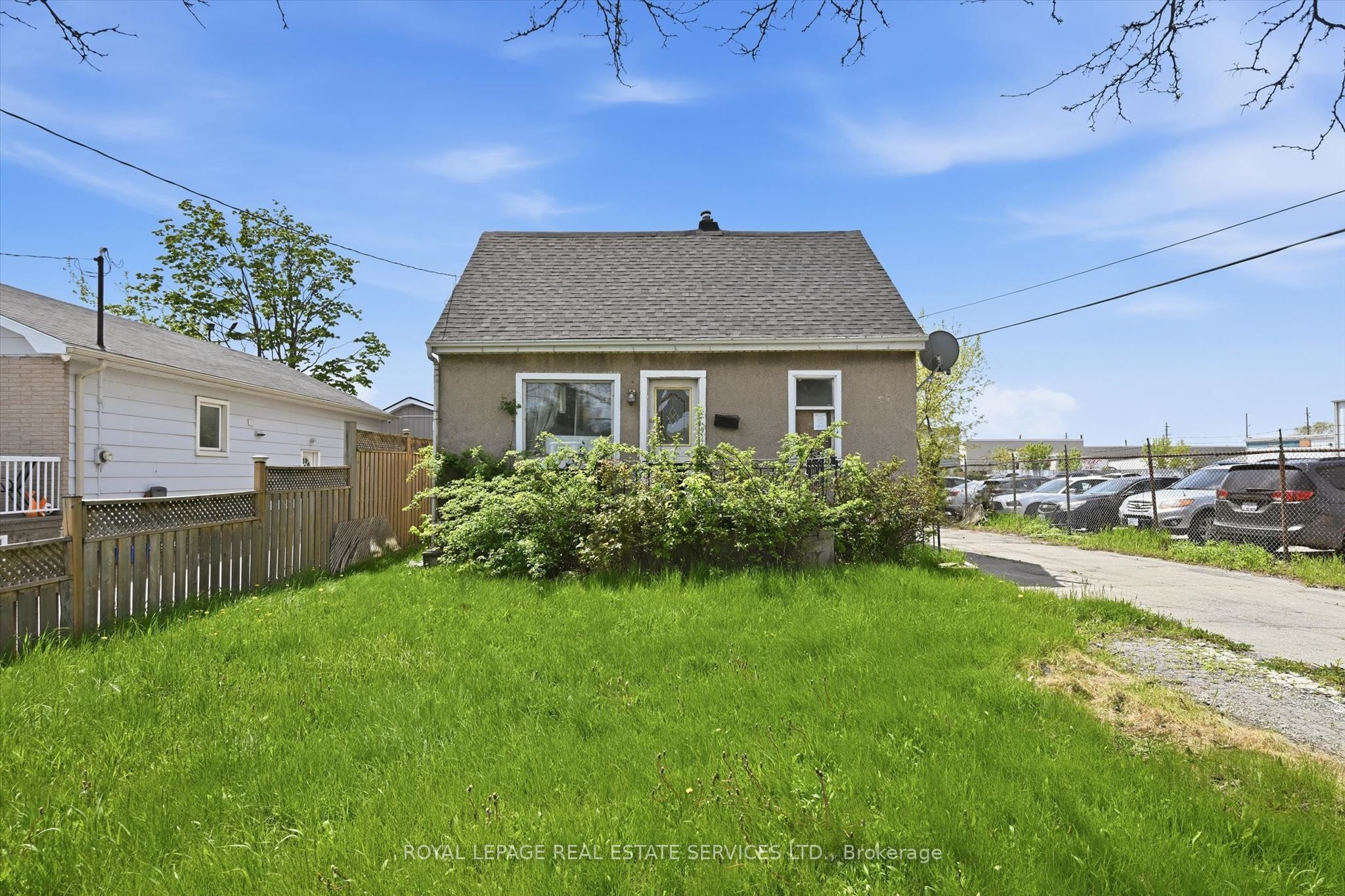 700 Rennie Street, Hamilton, ON, L8H 3R2