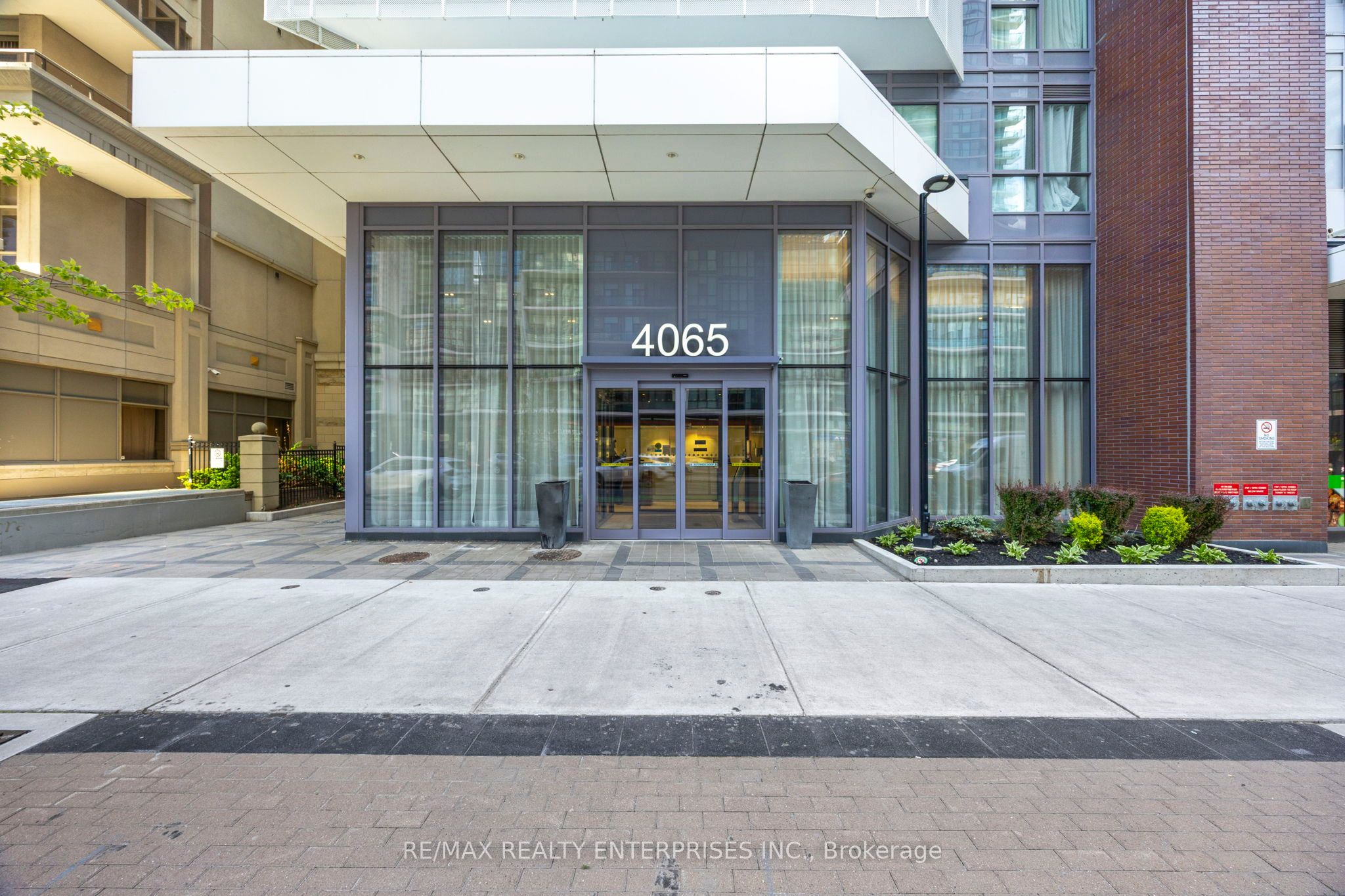 Additional image 4 of 3710-4065 Confederation Parkway, Mississauga, ON, L5B 0L4