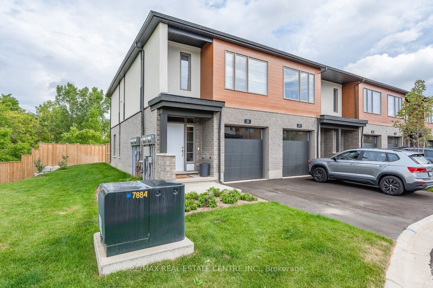 Additional image 2 of 25 Steele Crescent, Guelph, ON, N1E 0S7