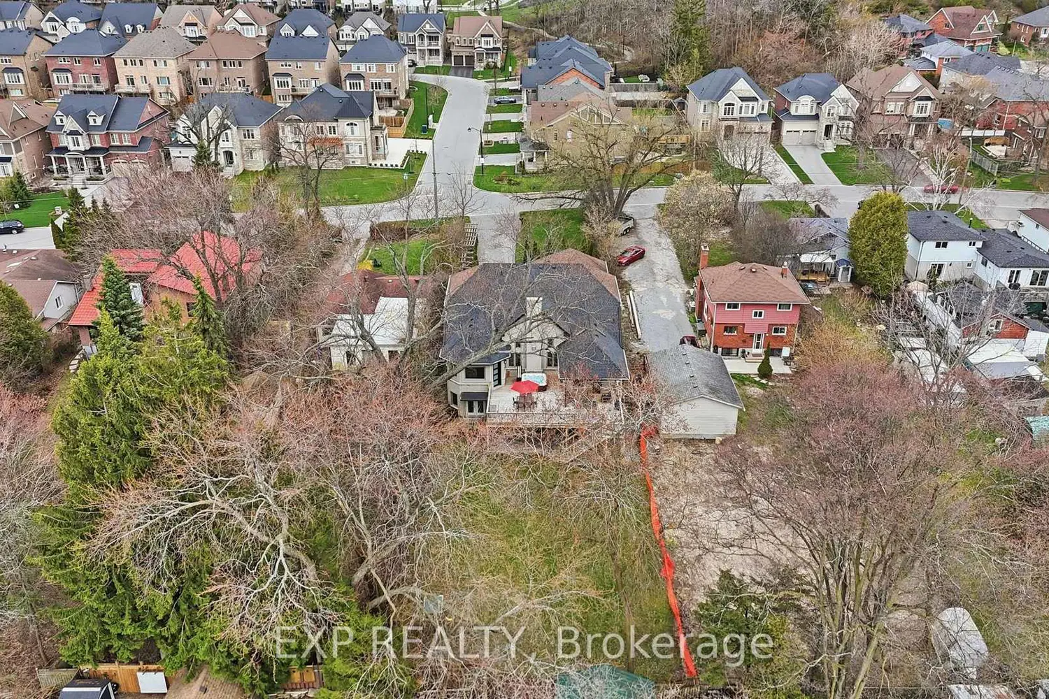 Additional image 8 of 583 Park Crescent
