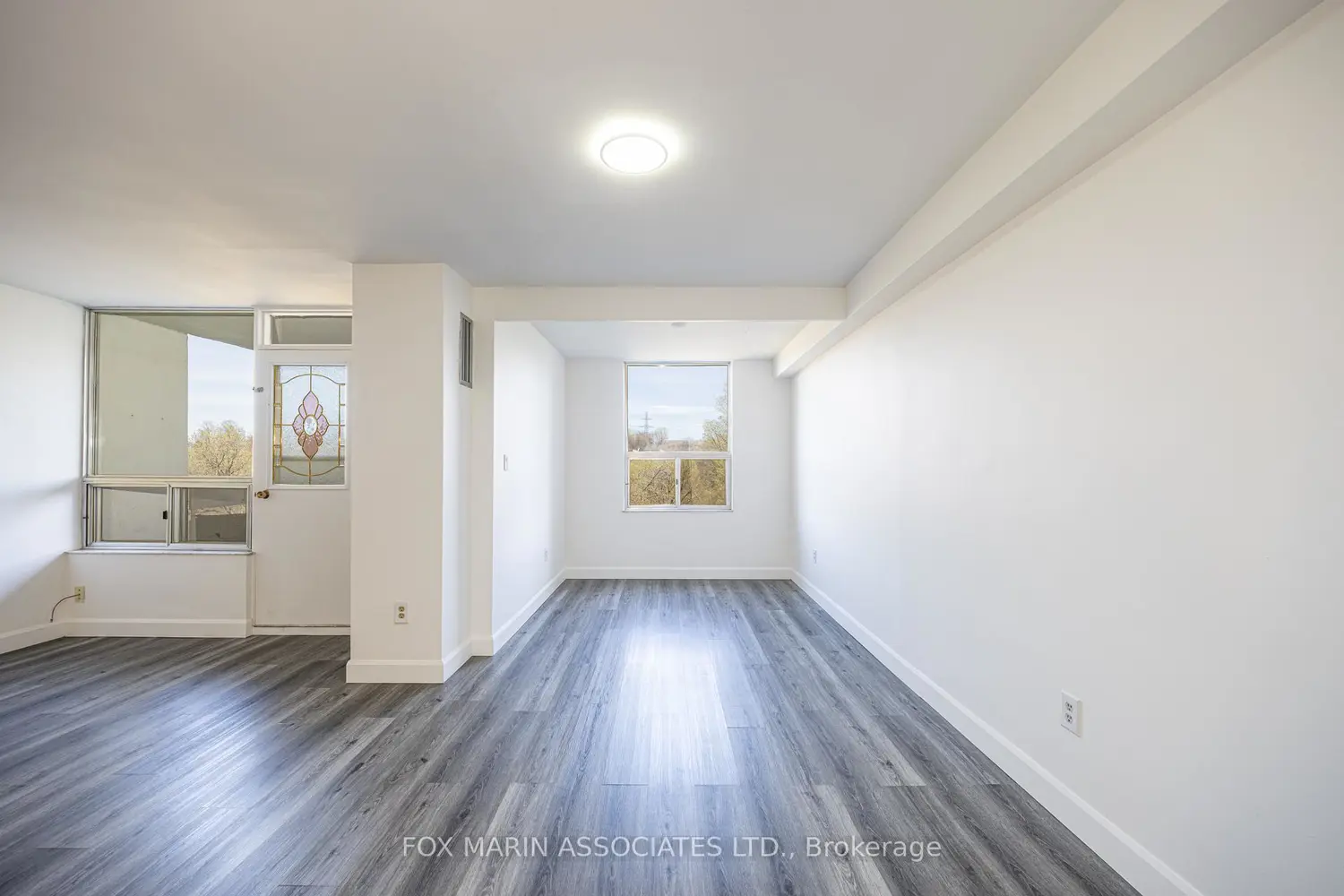 Additional image 4 of 20 Edgecliff Golfway 312