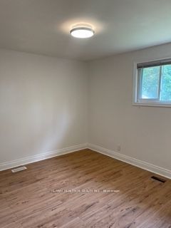 Additional image 5 of Main-77 Murray Drive, Aurora, ON, L4G 2C2
