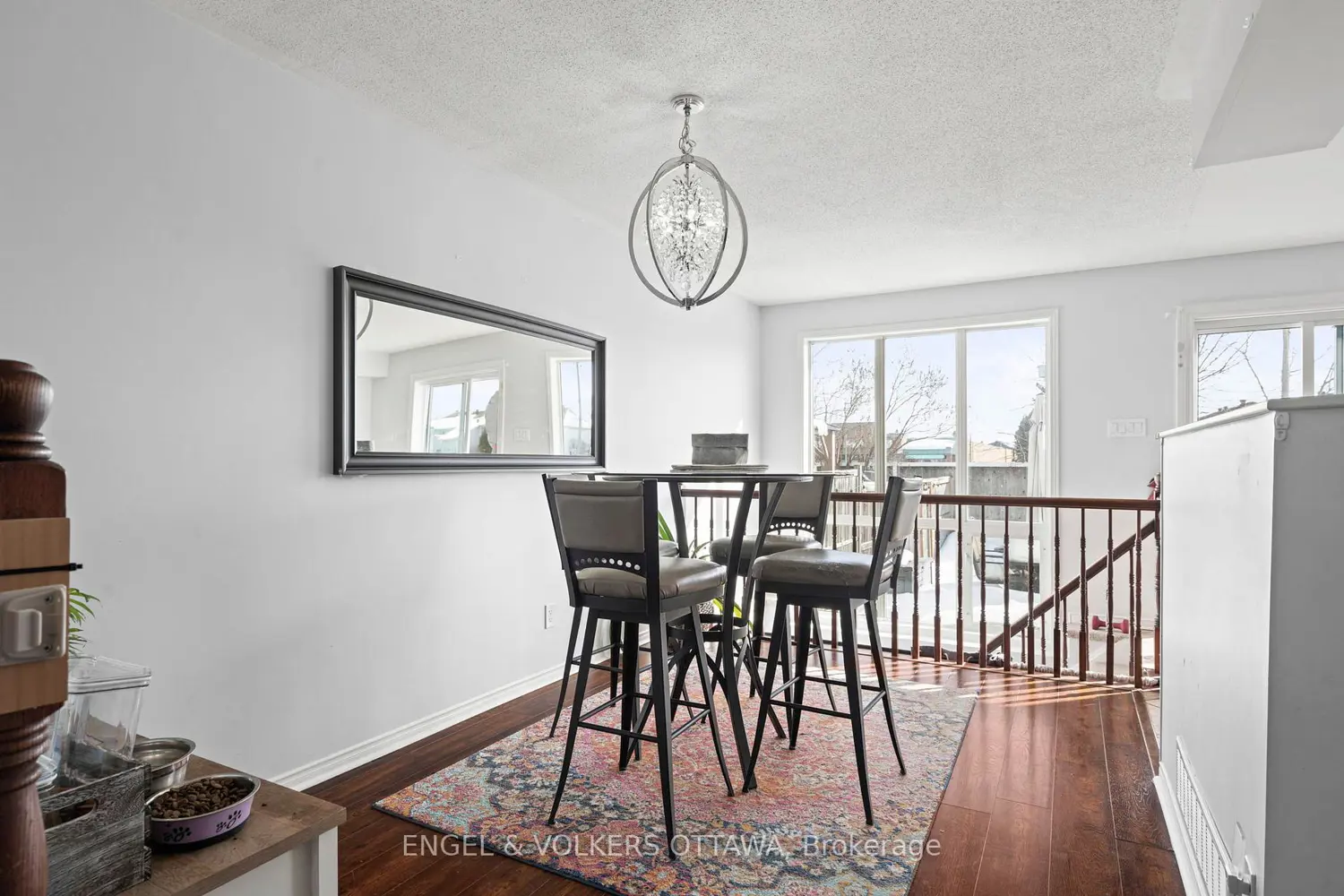 783 Nesting Way photo 5