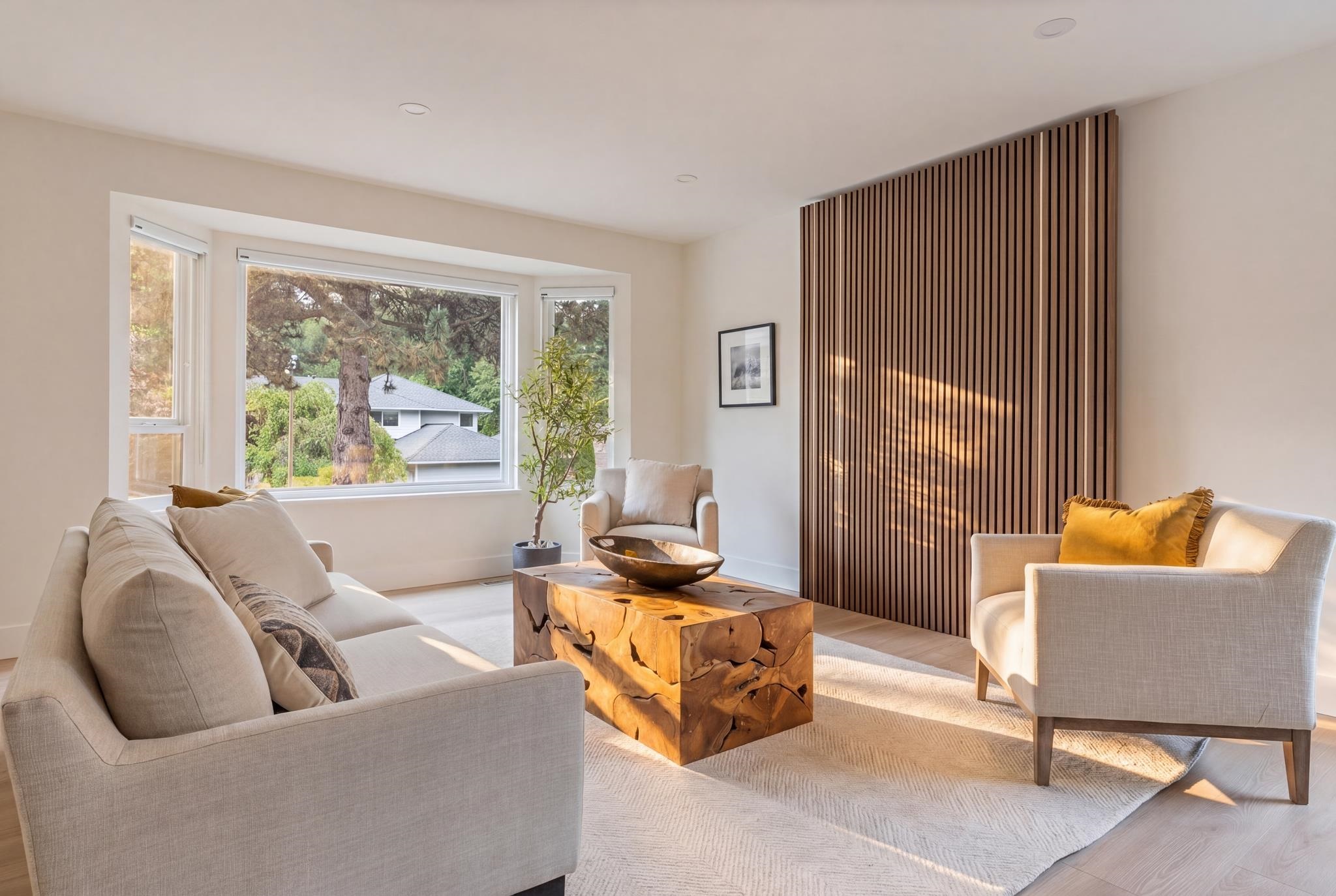 Additional image 2 of 1535 Ostler Court, North Vancouver, BC, V7G 2P1