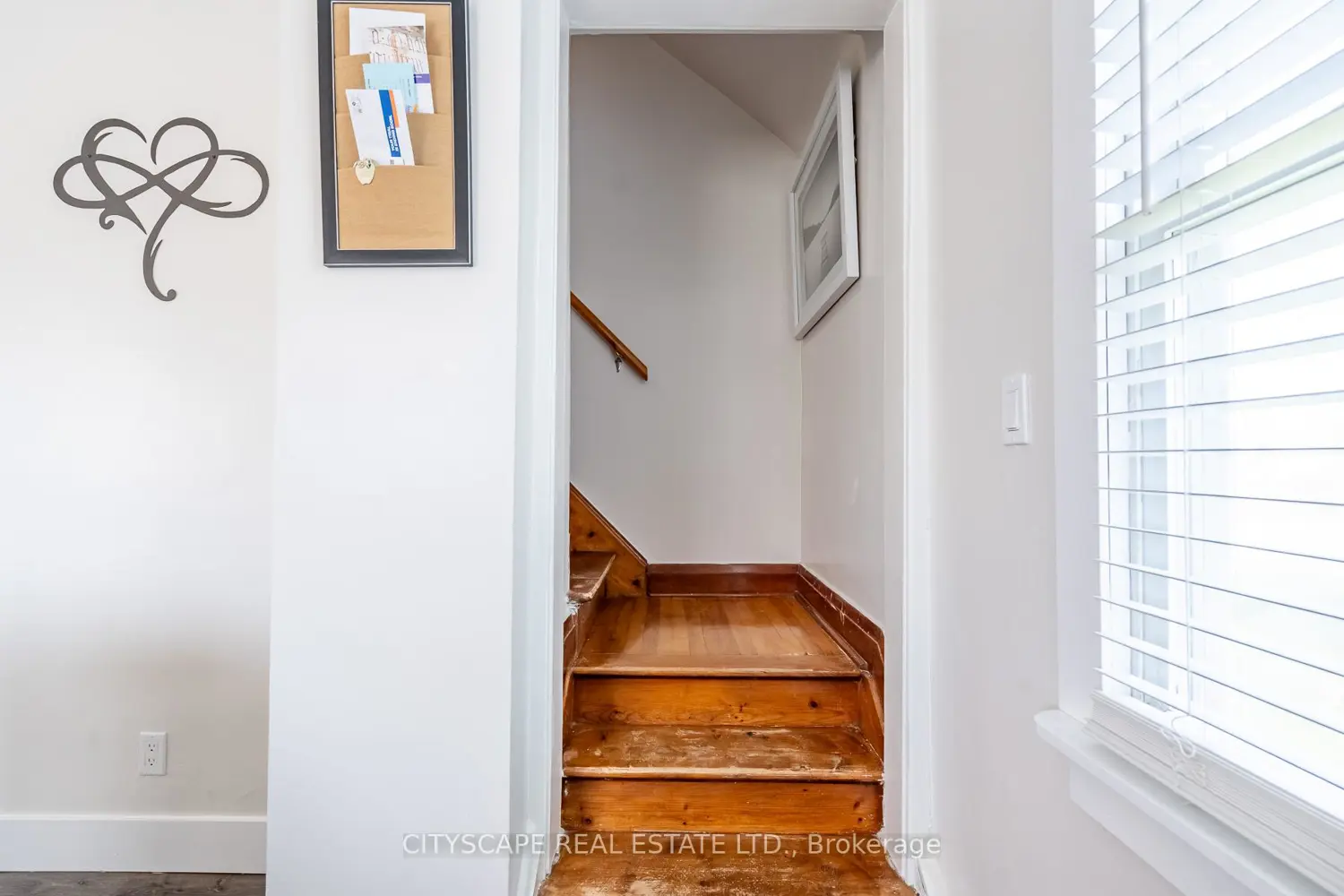 Additional image 18 of 7992 Peter Street