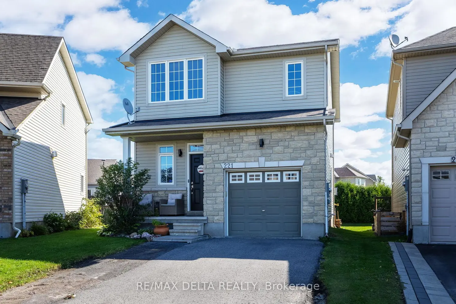 221 Mercury Street photo 2
