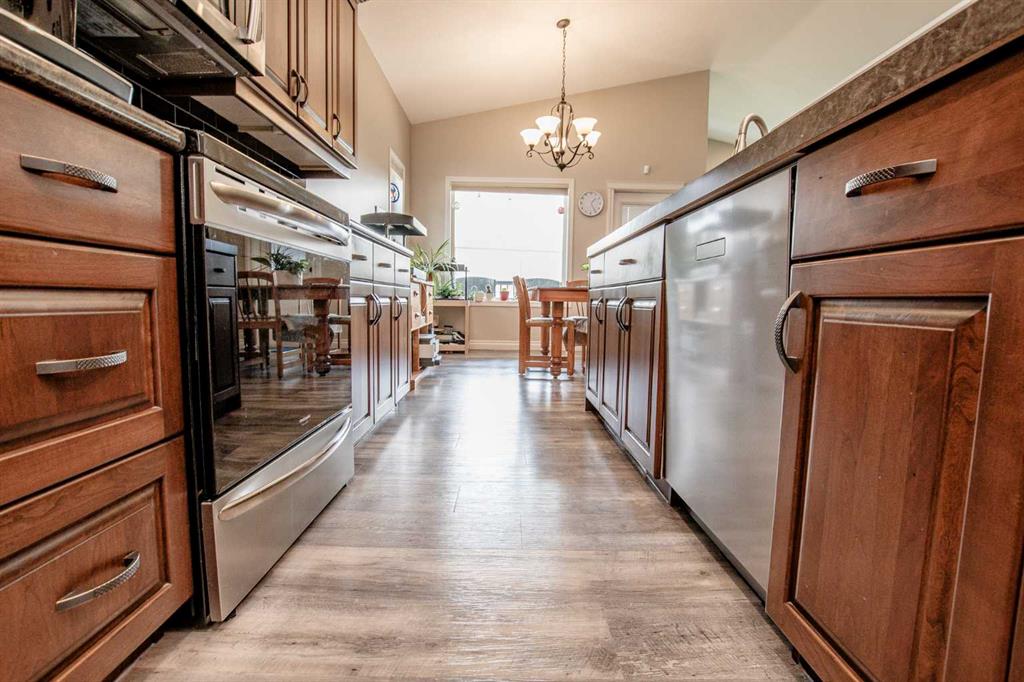 Additional image 6 of 7013 115 Street, Grande Prairie, AB, T8W 0E8