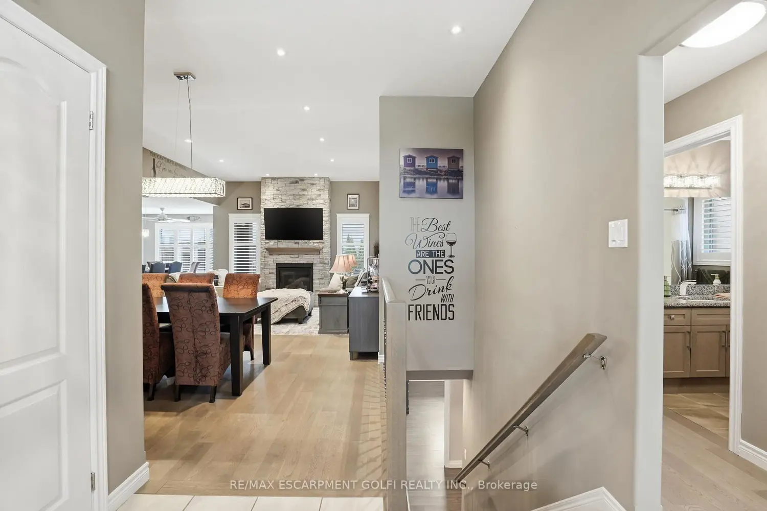 35 Patten Drive photo 4