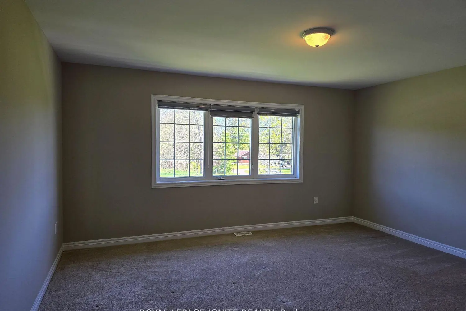 Additional image 15 of 73 Summer Breeze Drive