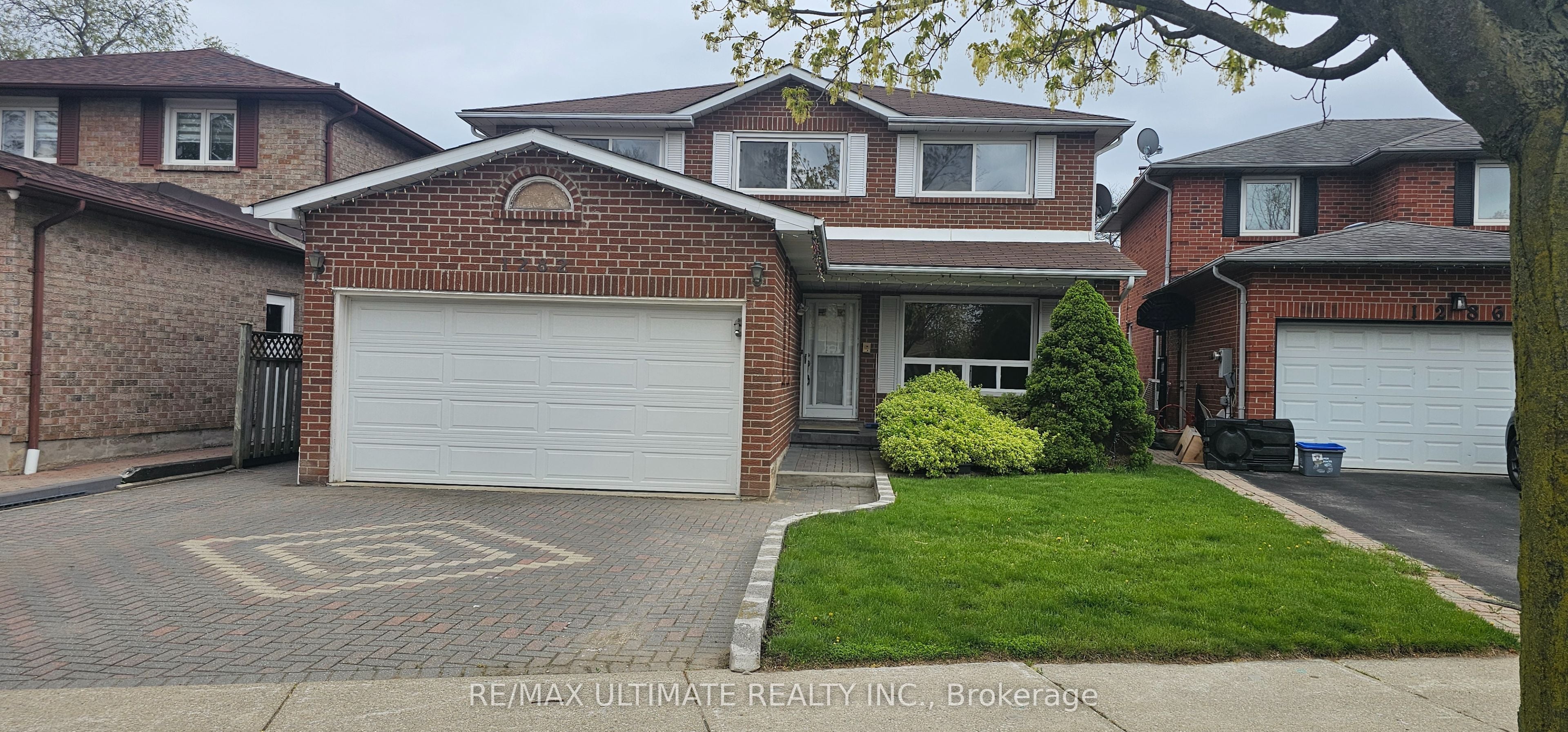 Main Floor-1282 Dexter Crescent, Mississauga, ON, L5G 4R6