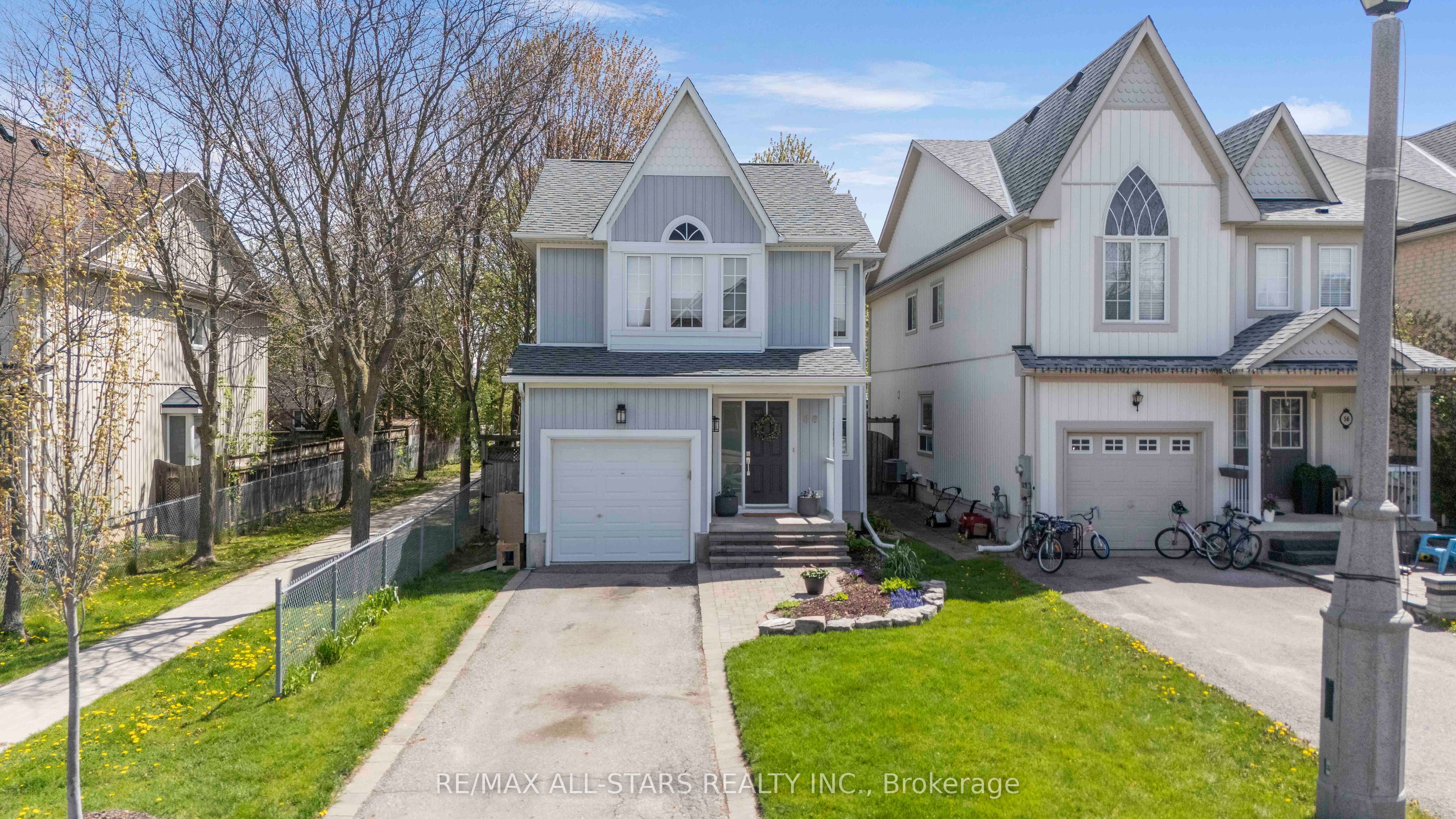 58 Margaret Graham Crescent, East Gwillimbury, ON, L0G 1M0