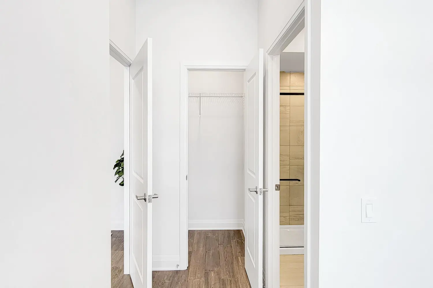 Additional image 8 of 99 Louisa Street 201