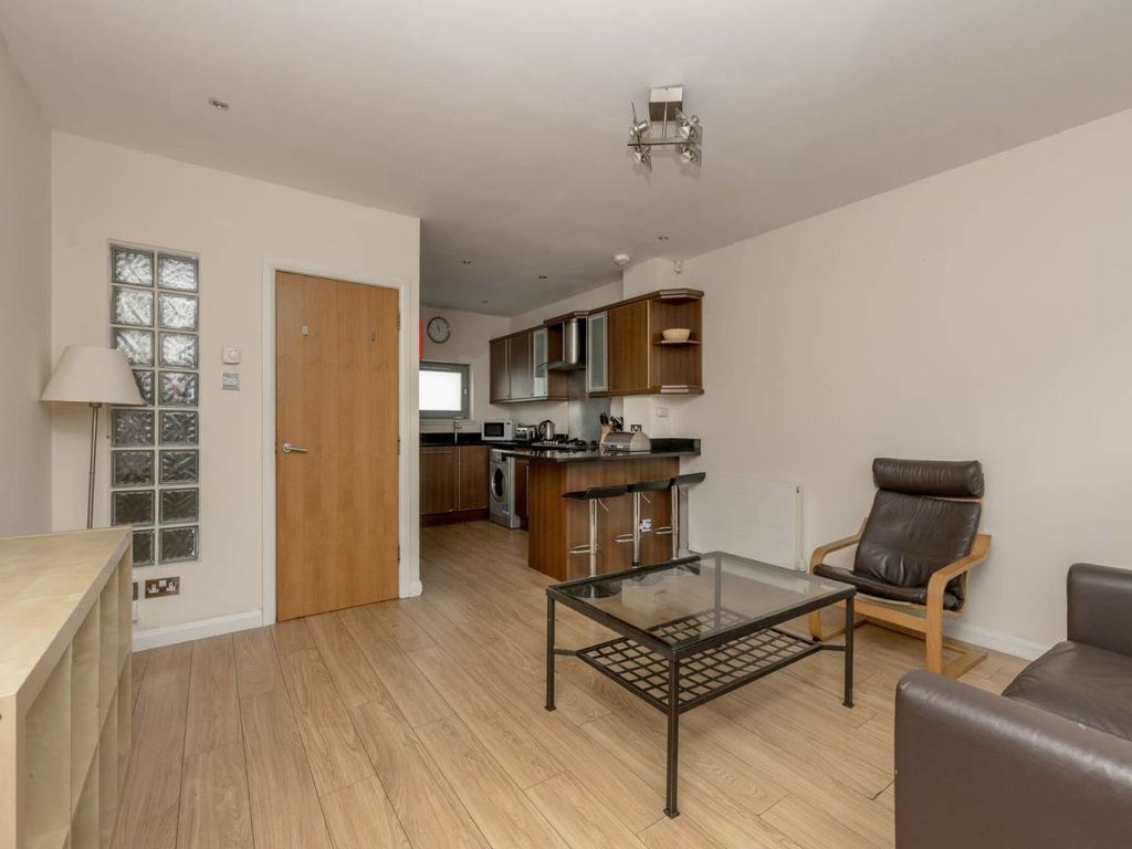 Additional image 5 of 4 bed detached house to rent(176) Slateford Road, Edinburgh EH14