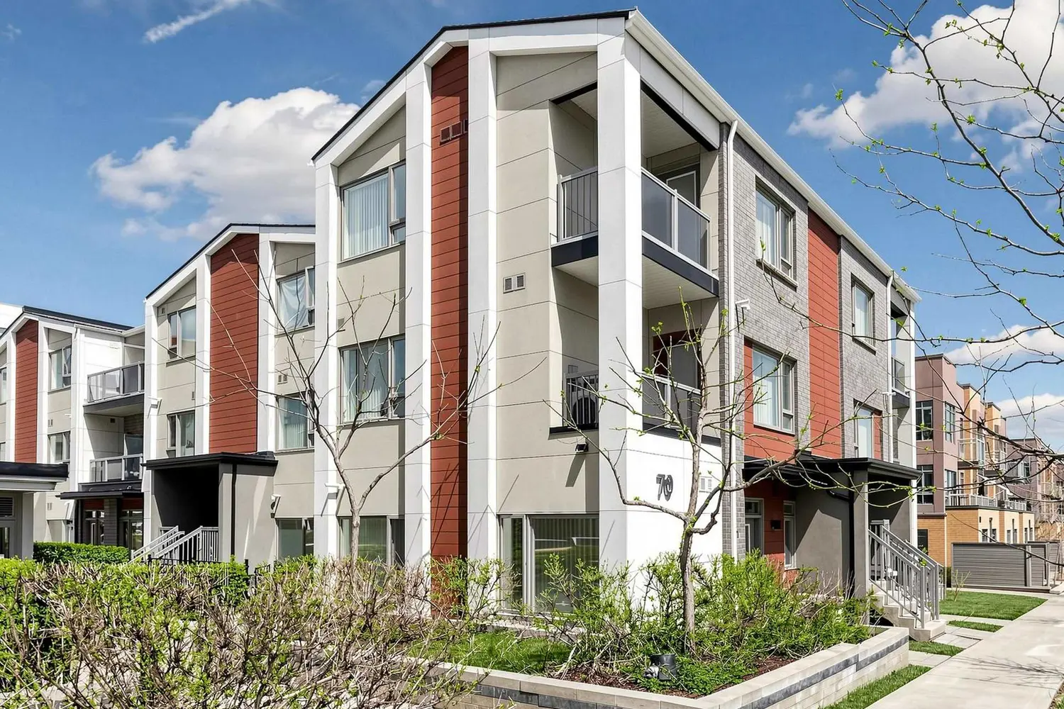 Additional image 4 of 70 Orchid Place Drive 14