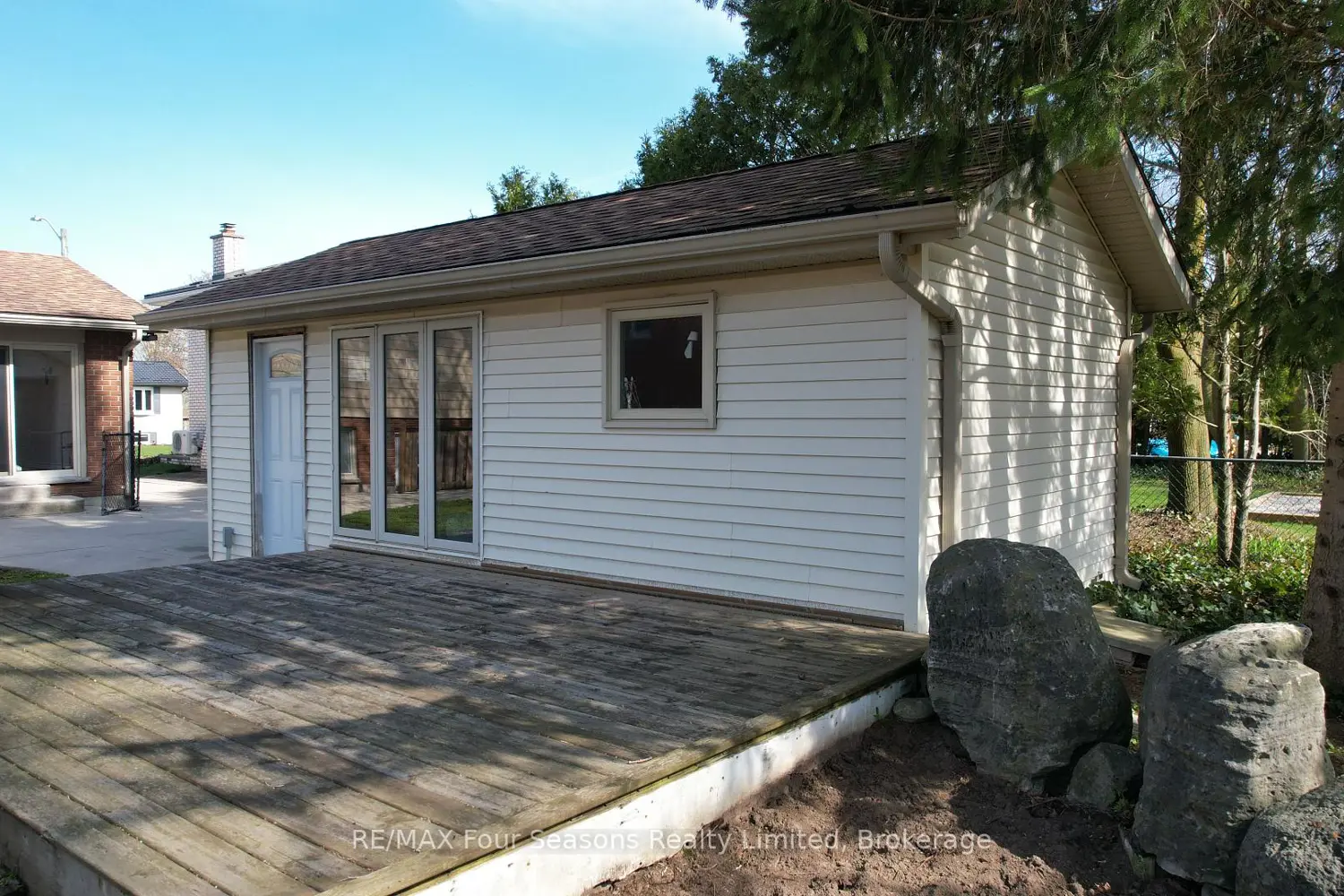 Additional image 2 of 599 Thede Drive