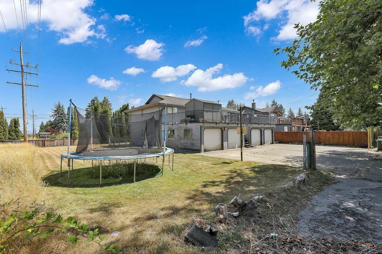 Additional image 5 of 9509 152 Street, Surrey, BC, V3R5Y5