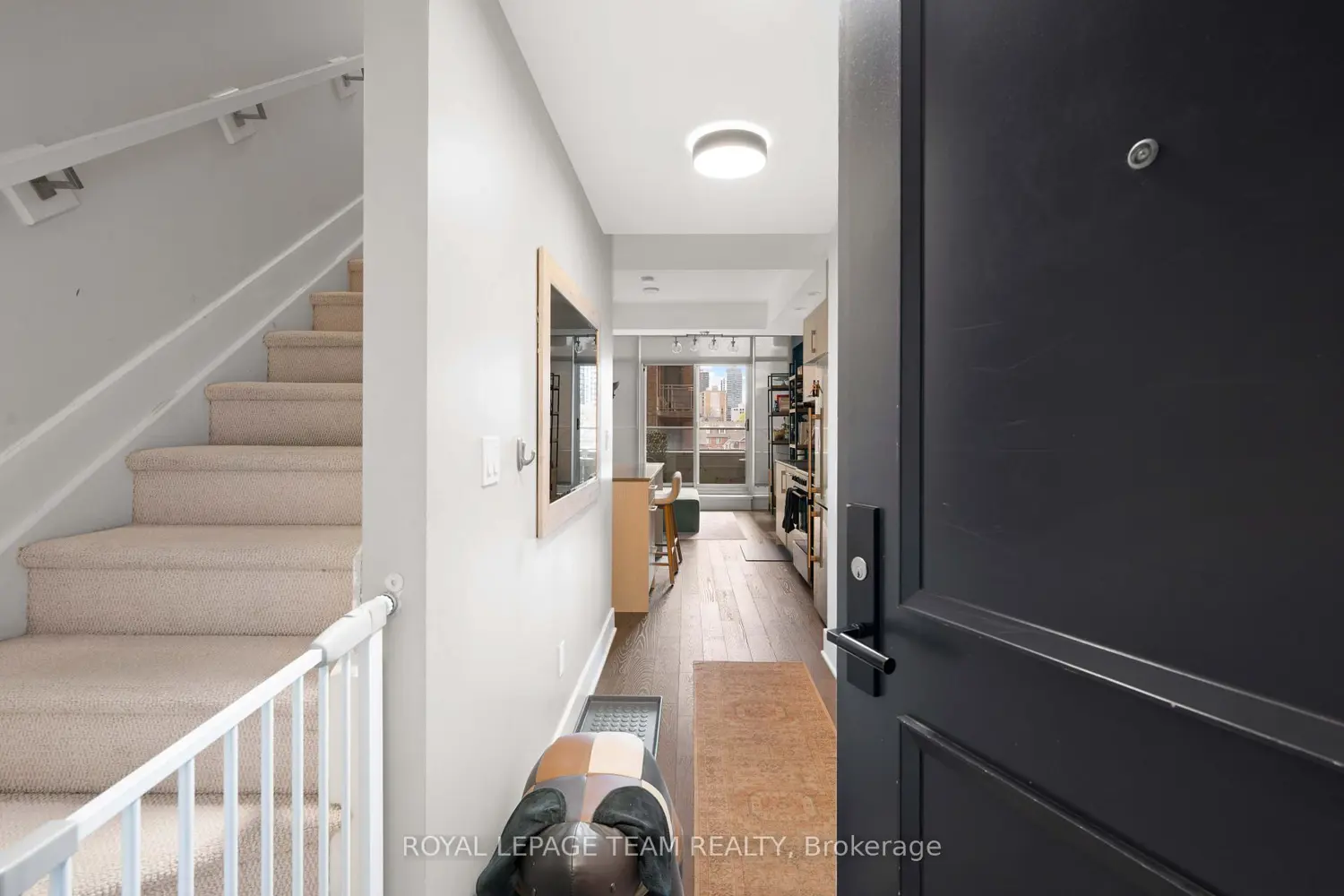 Additional image 9 of 255 Bay Street 409