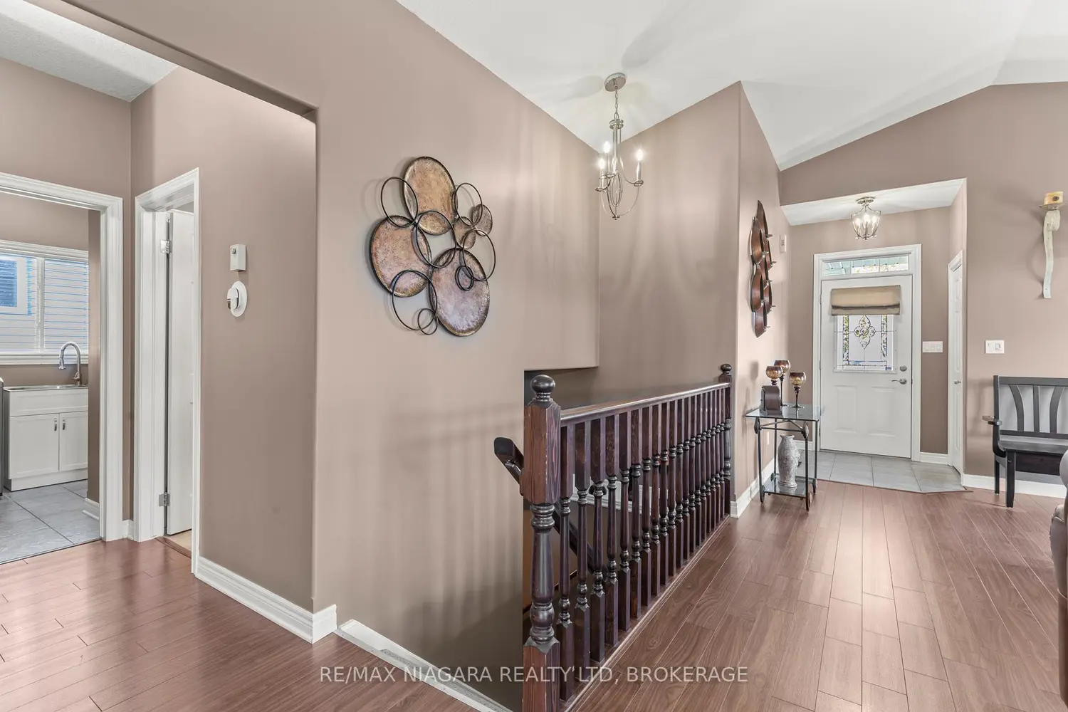 Additional image 9 of 3579 Carver Street