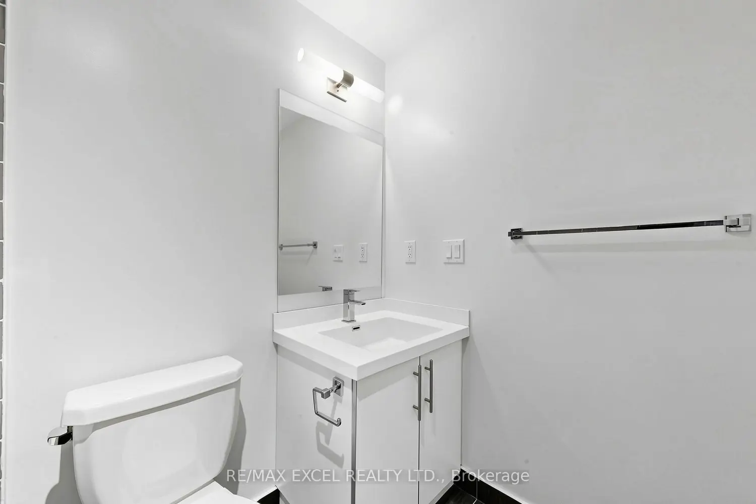 Additional image 9 of 55 Speers Road 1702