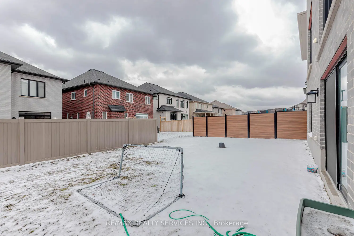 Additional image 18 of 130 Pondcliffe Drive