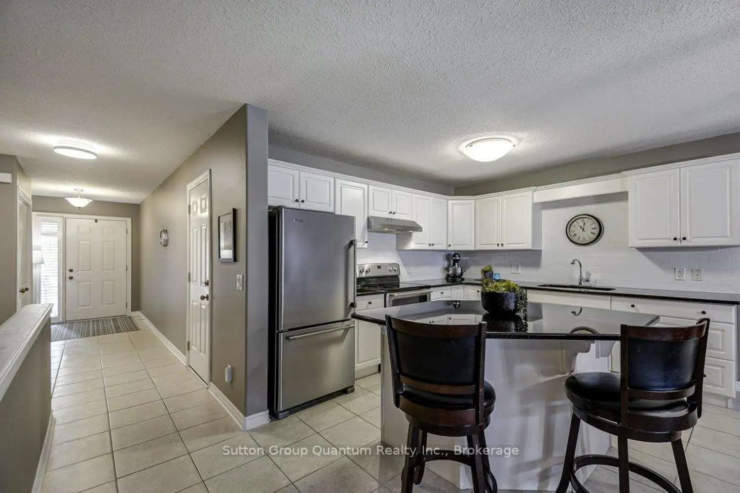 Additional image 5 of 605 Welland Avenue 21