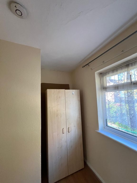 Additional image 8 of 2 bed maisonette to rentRiverside Gardens, Wembley HA0