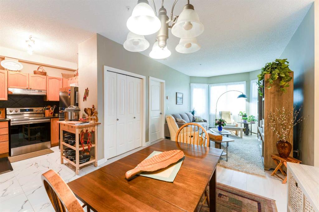 Additional image 4 of 206-8 Prestwick Pond Terrace SE, Calgary, AB, T2Z 4P3