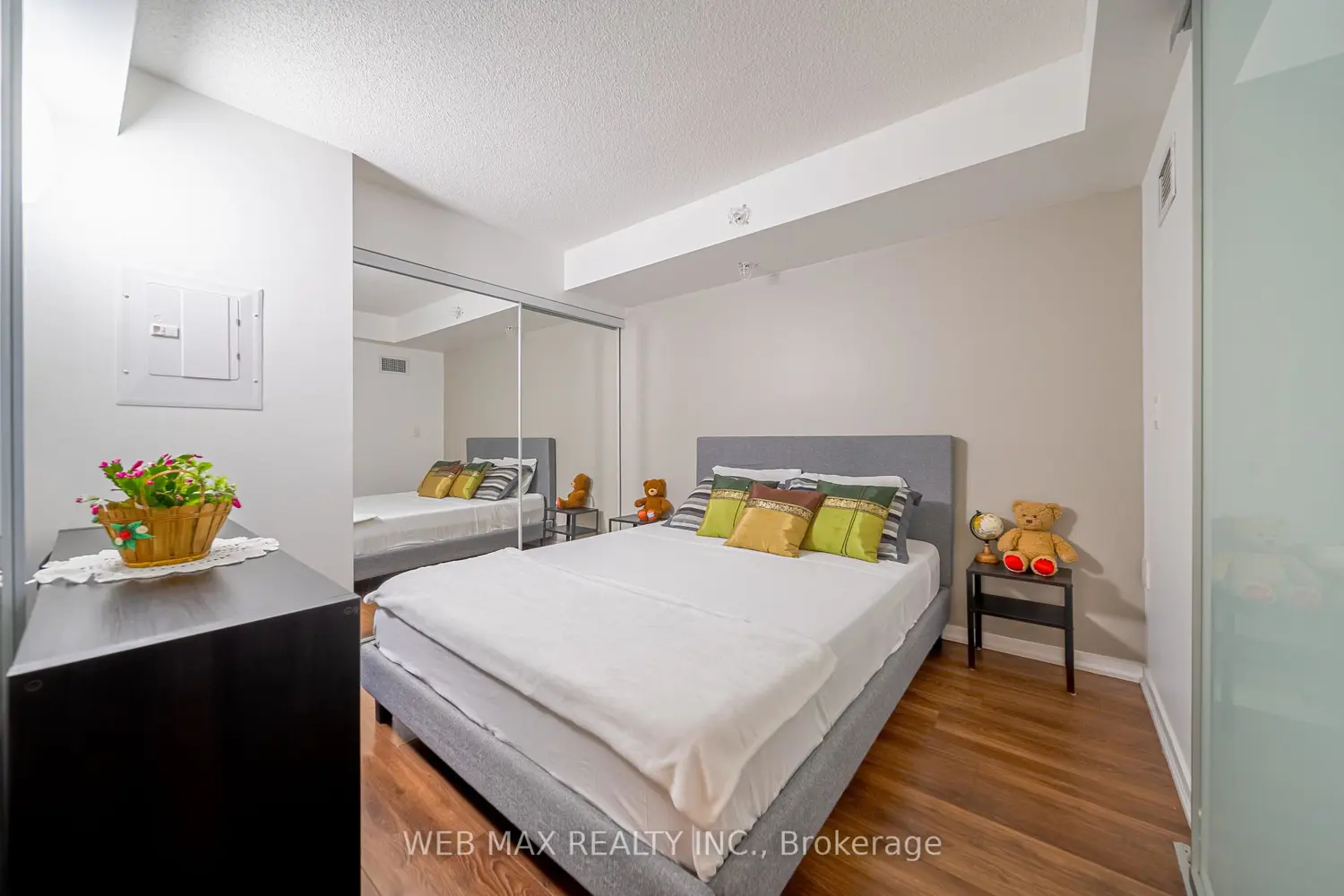 Additional image 9 of 36 Lisgar Street 205