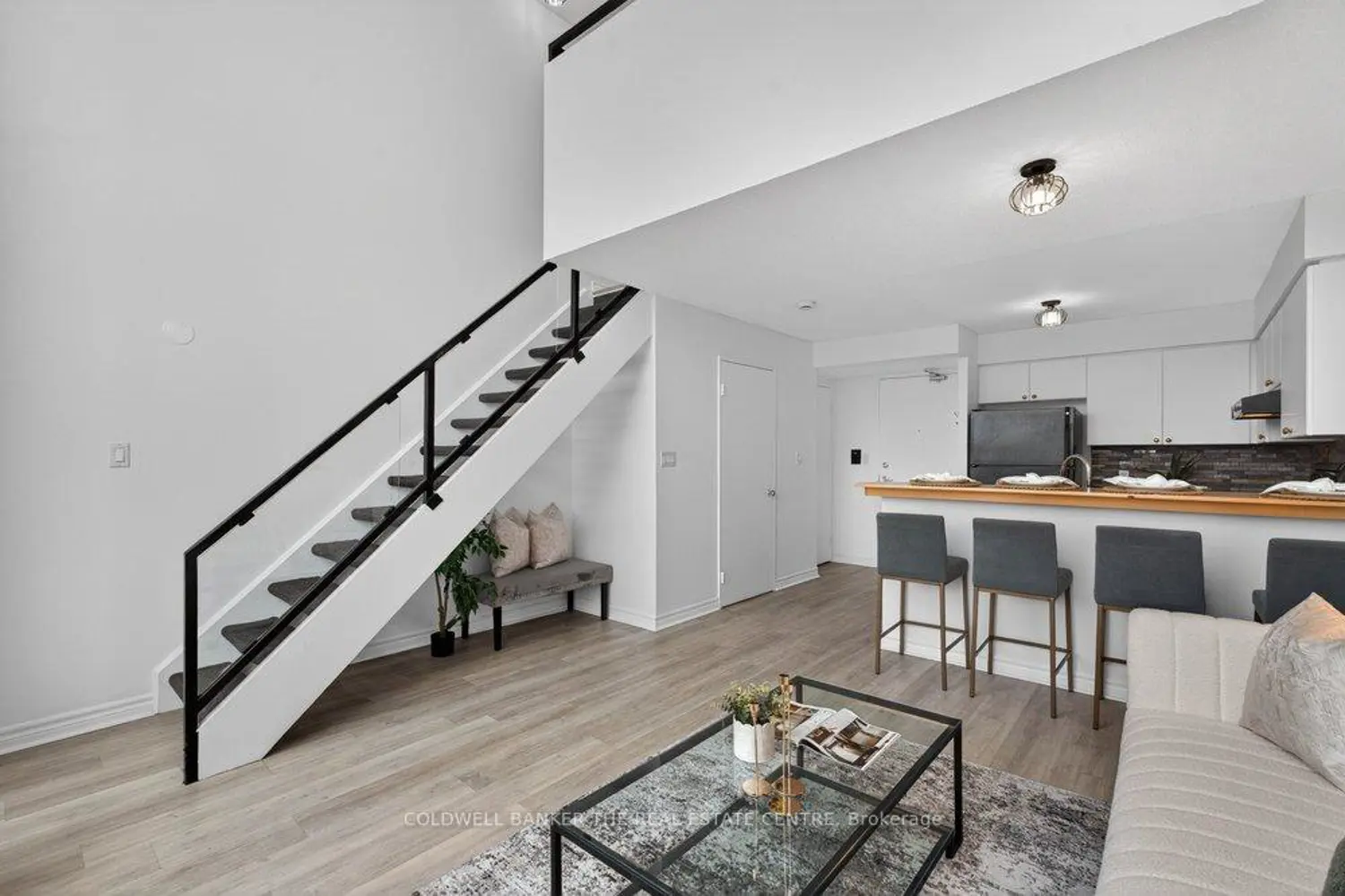 200 Manitoba Street 224