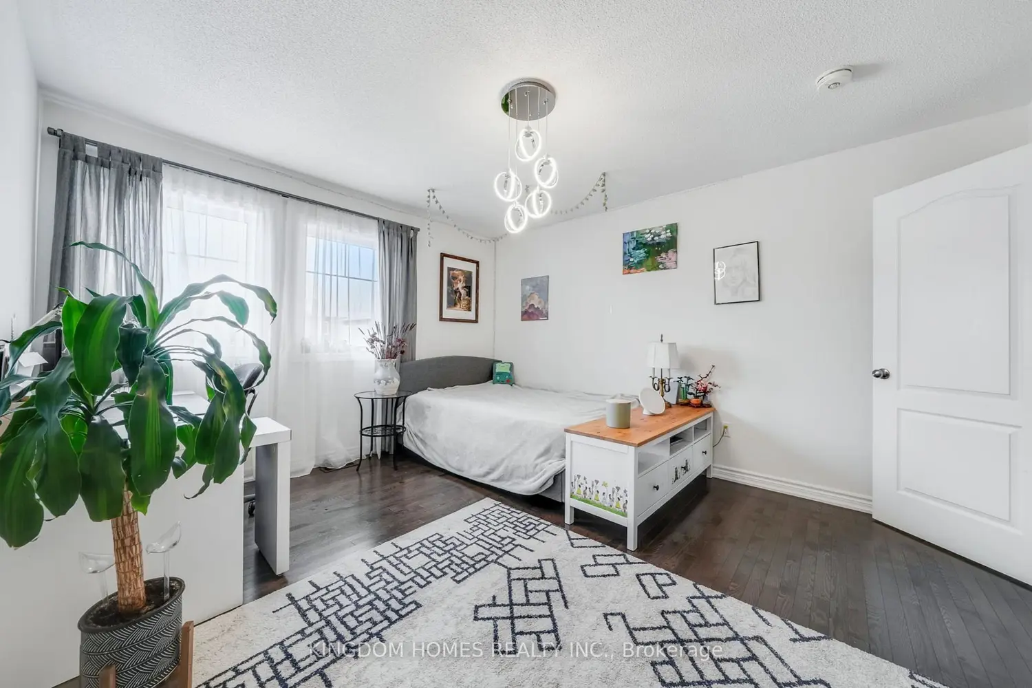 Additional image 11 of 1152 Peelar Crescent