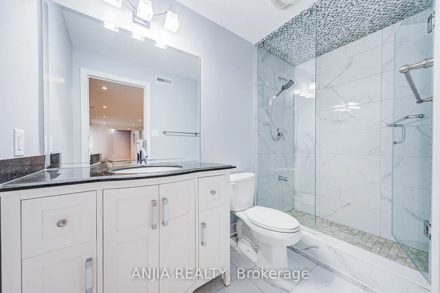 Additional image 13 of 78 Hollylane Drive