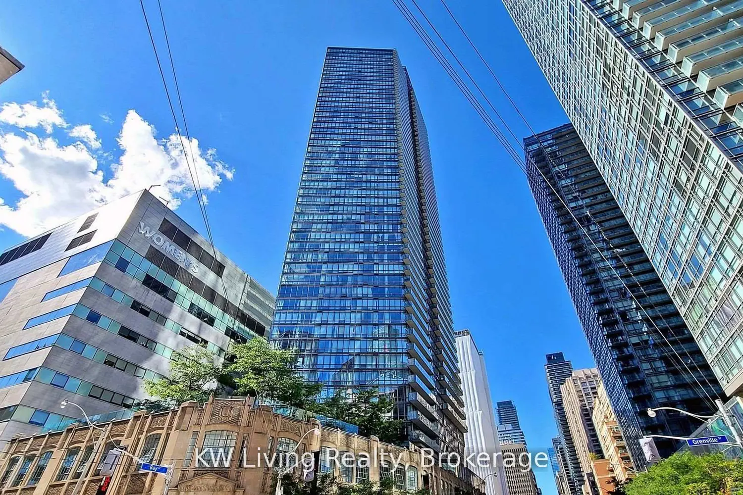 832 Bay Street 1303