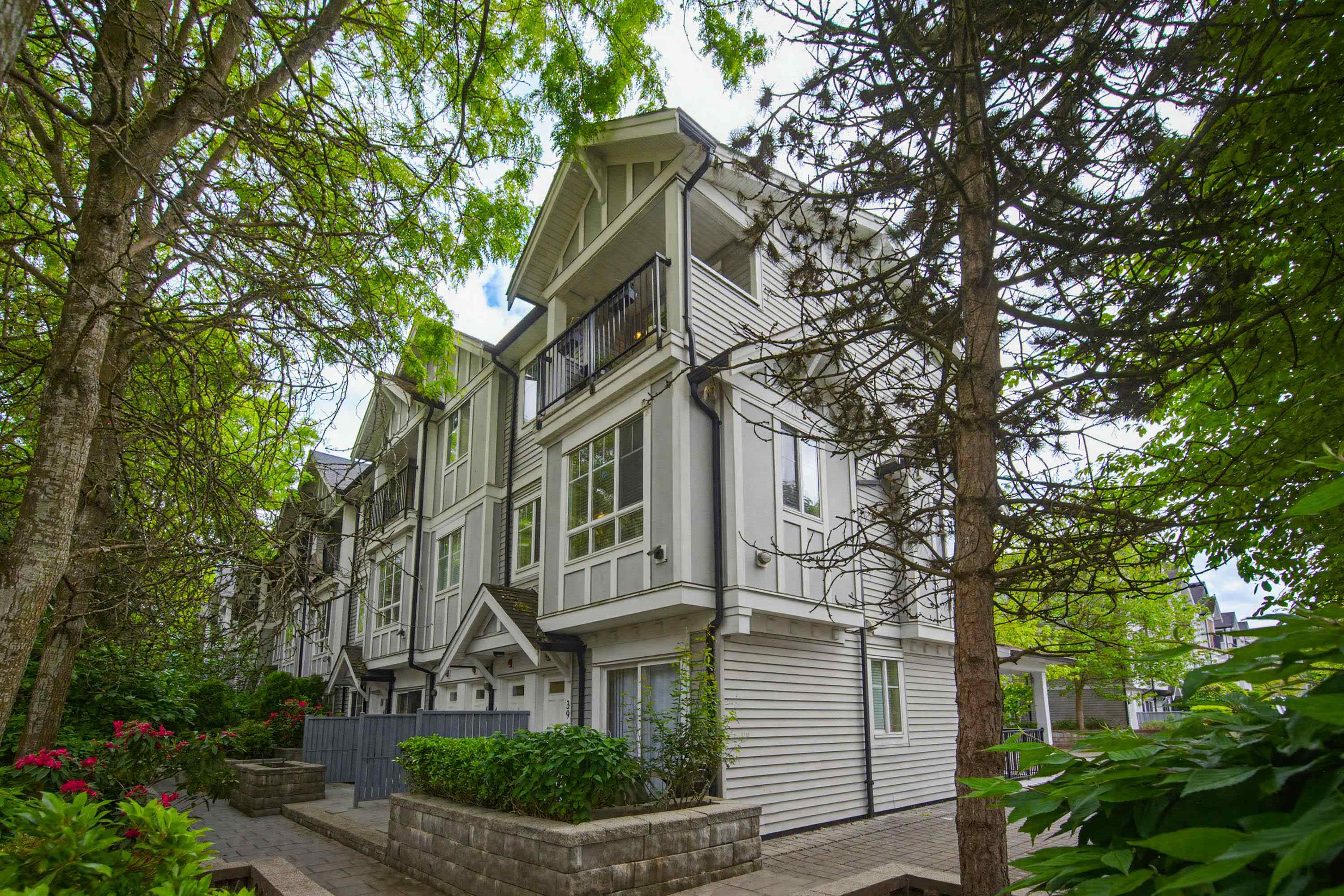 40-13239 Old Yale Road, Surrey, BC, V3T 3C5