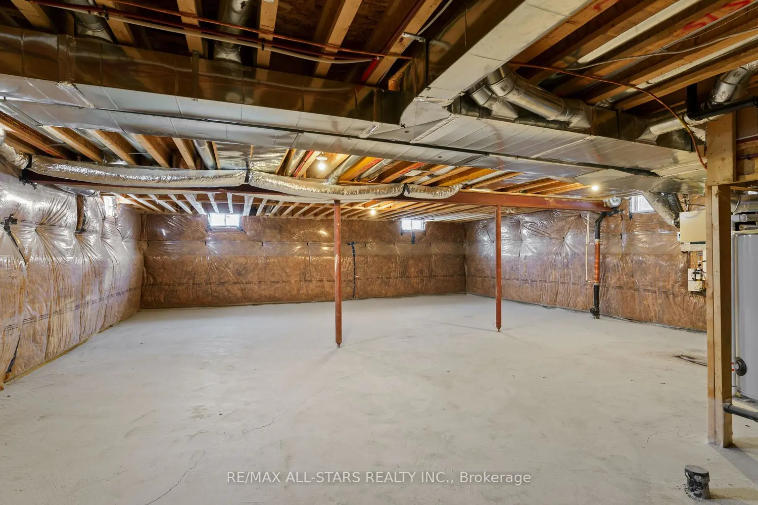 Additional image 13 of 19 Hennessey Crescent