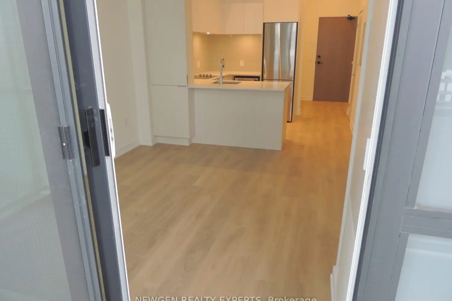 Additional image 11 of 34 Tubman Avenue 1112E