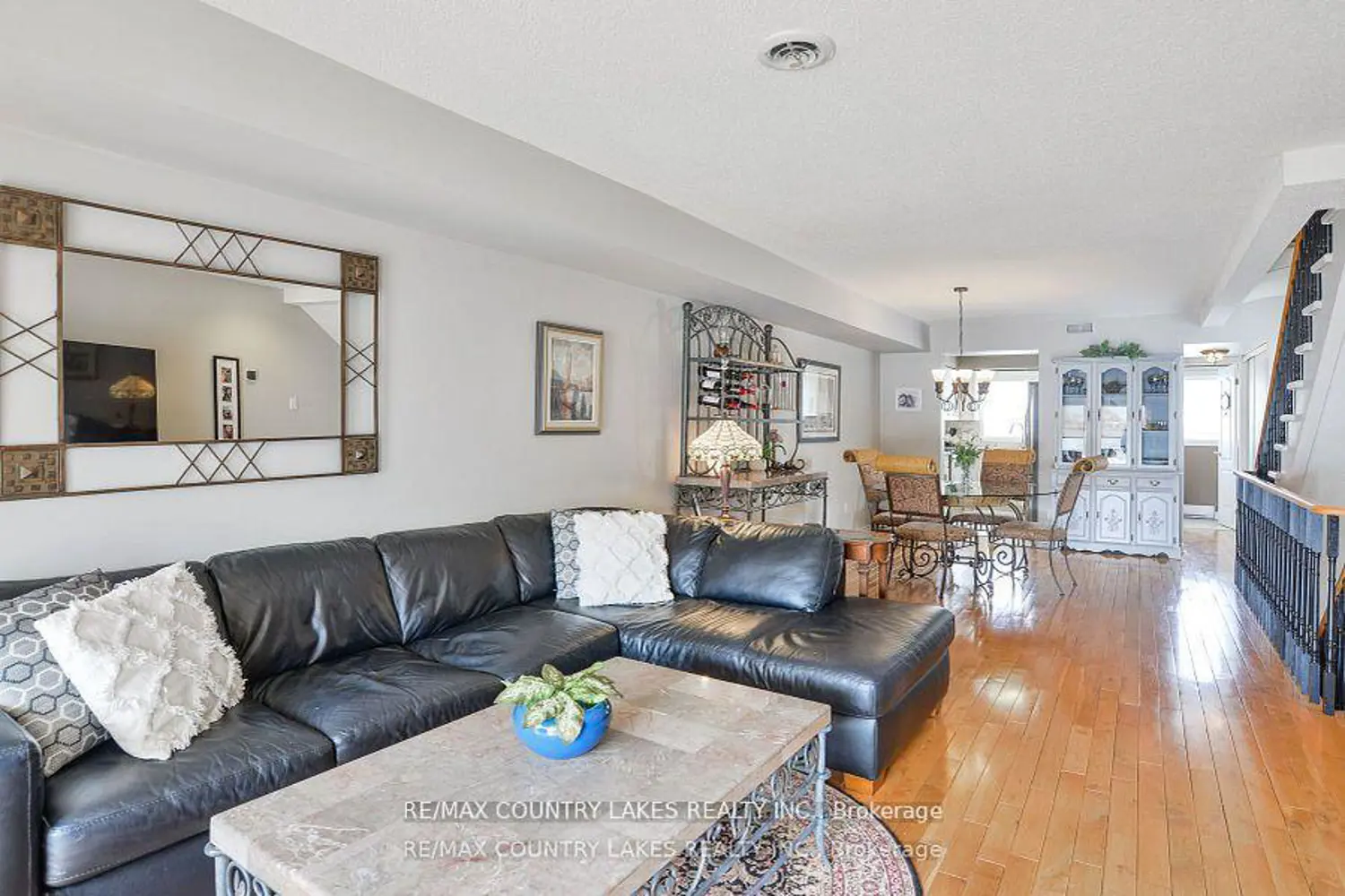 Additional image 3 of 24 Laguna Parkway 15