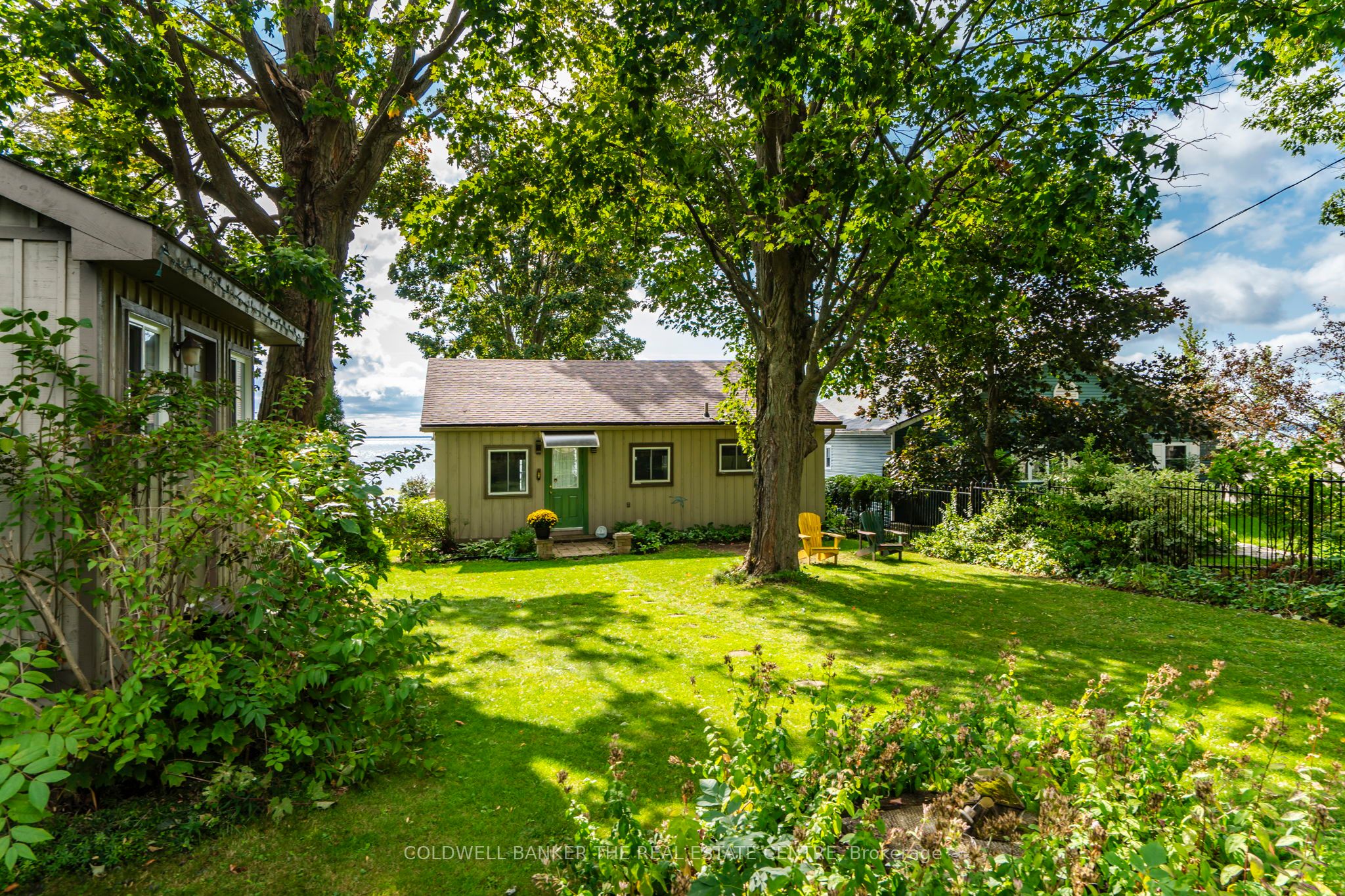 115 Lakeshore Road W, Oro-medonte, ON, L0L 1E0