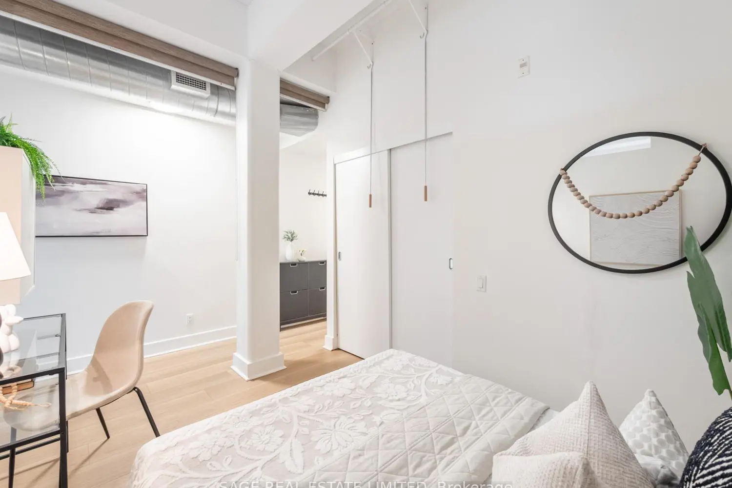 Additional image 16 of 233 Carlaw Avenue 811