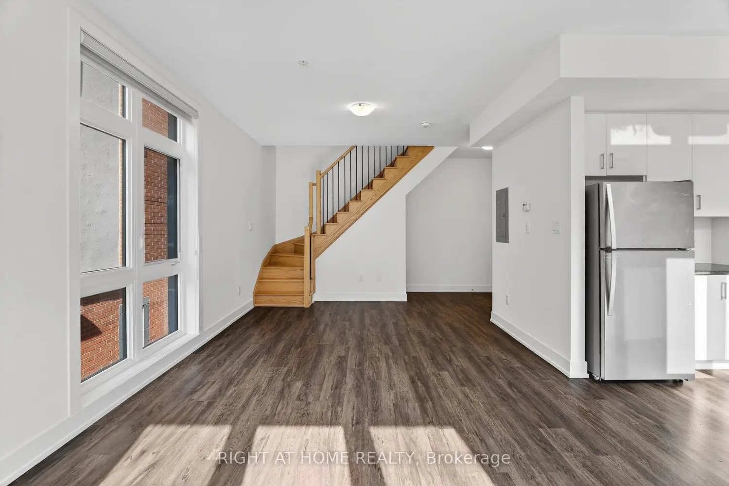 Additional image 7 of 12860 Yonge Street 1