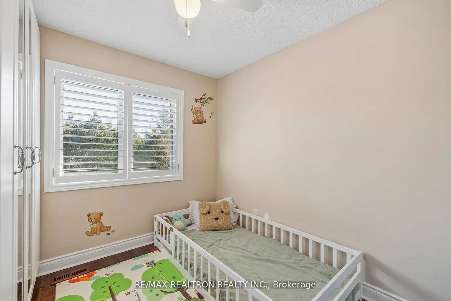 Additional image 10 of 8909 Bathurst Street 5