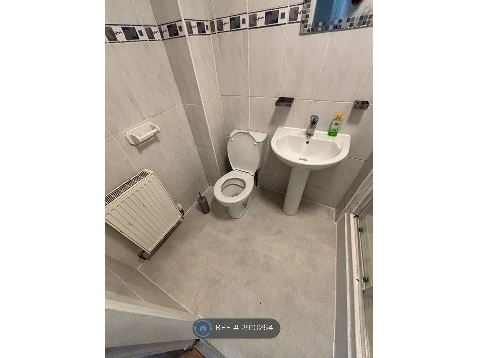 Additional image 12 of 6 bed flat to rentGardner's Crescent, Edinburgh EH3
