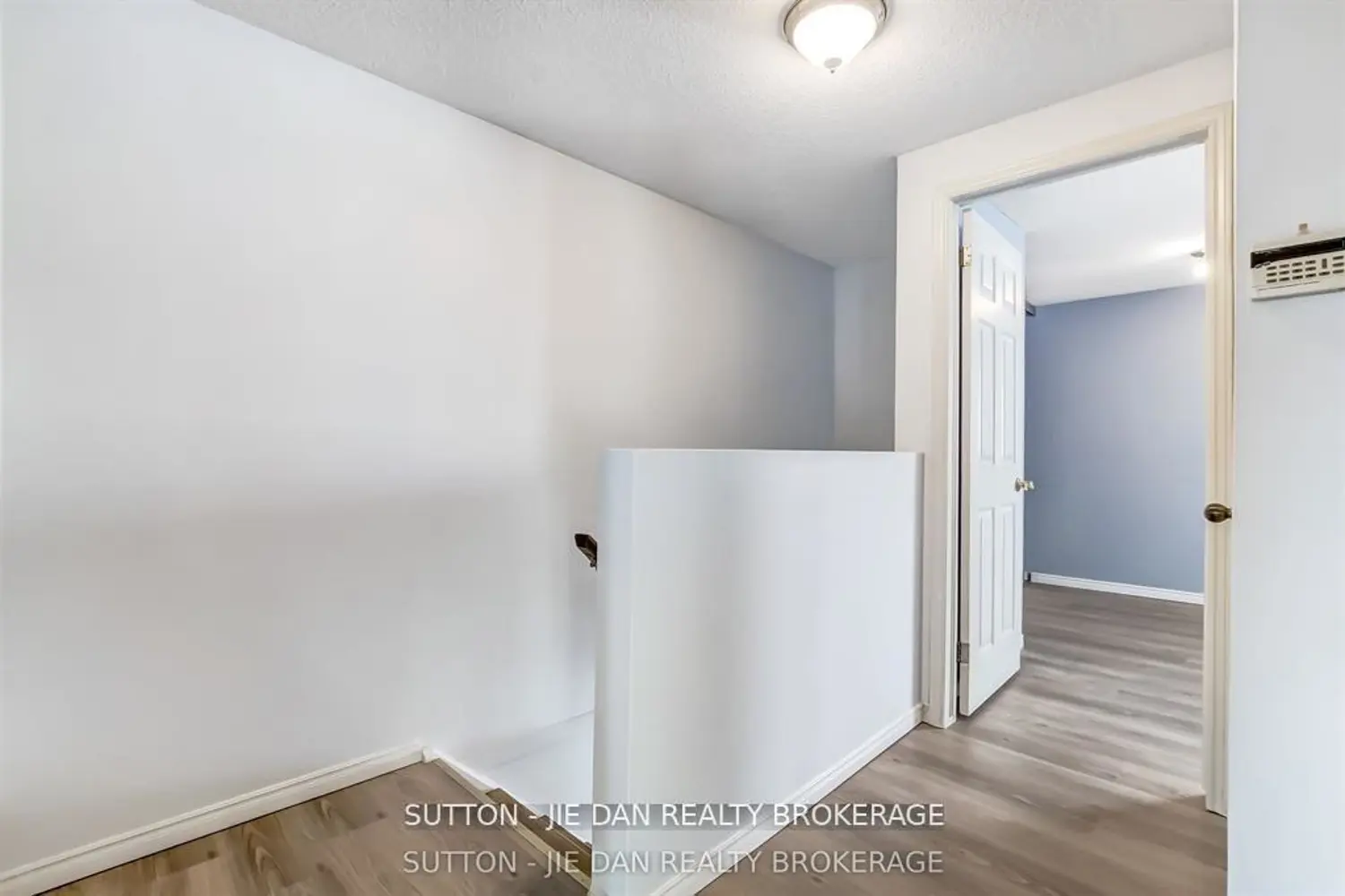 Additional image 10 of 70 Chapman Court 63