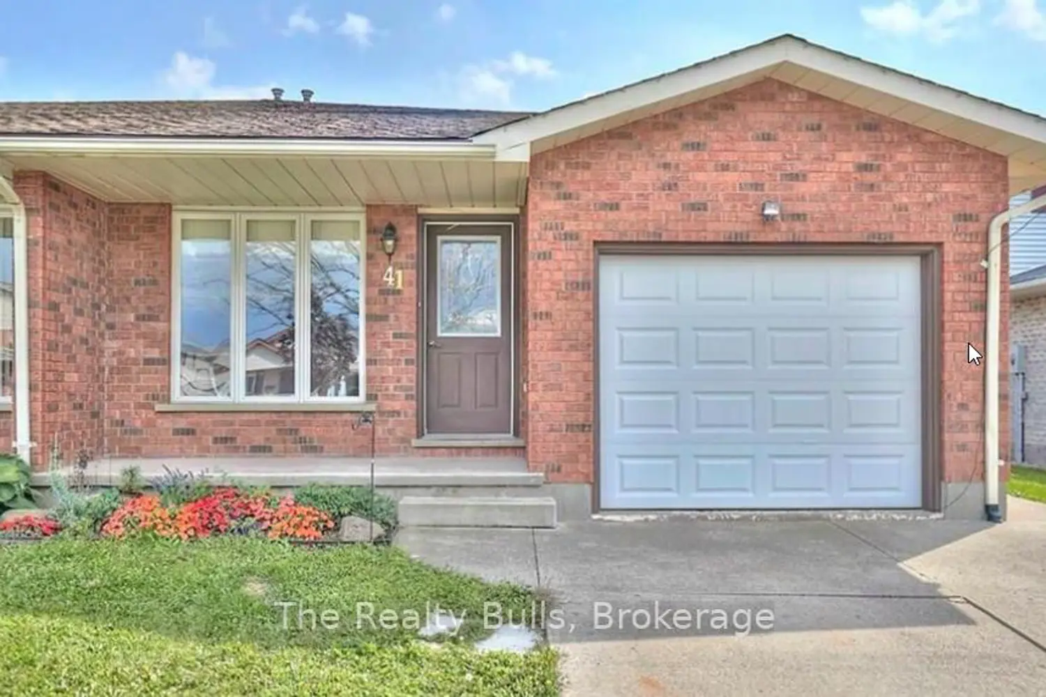 41 Poplar Crescent